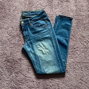 American Eagle Super Stretch “Jegging” Jeans